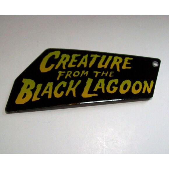 Creature From Black Lagoon Original NOS Pinball Machine Plastic Keychain Vintage - Picture 2 of 3